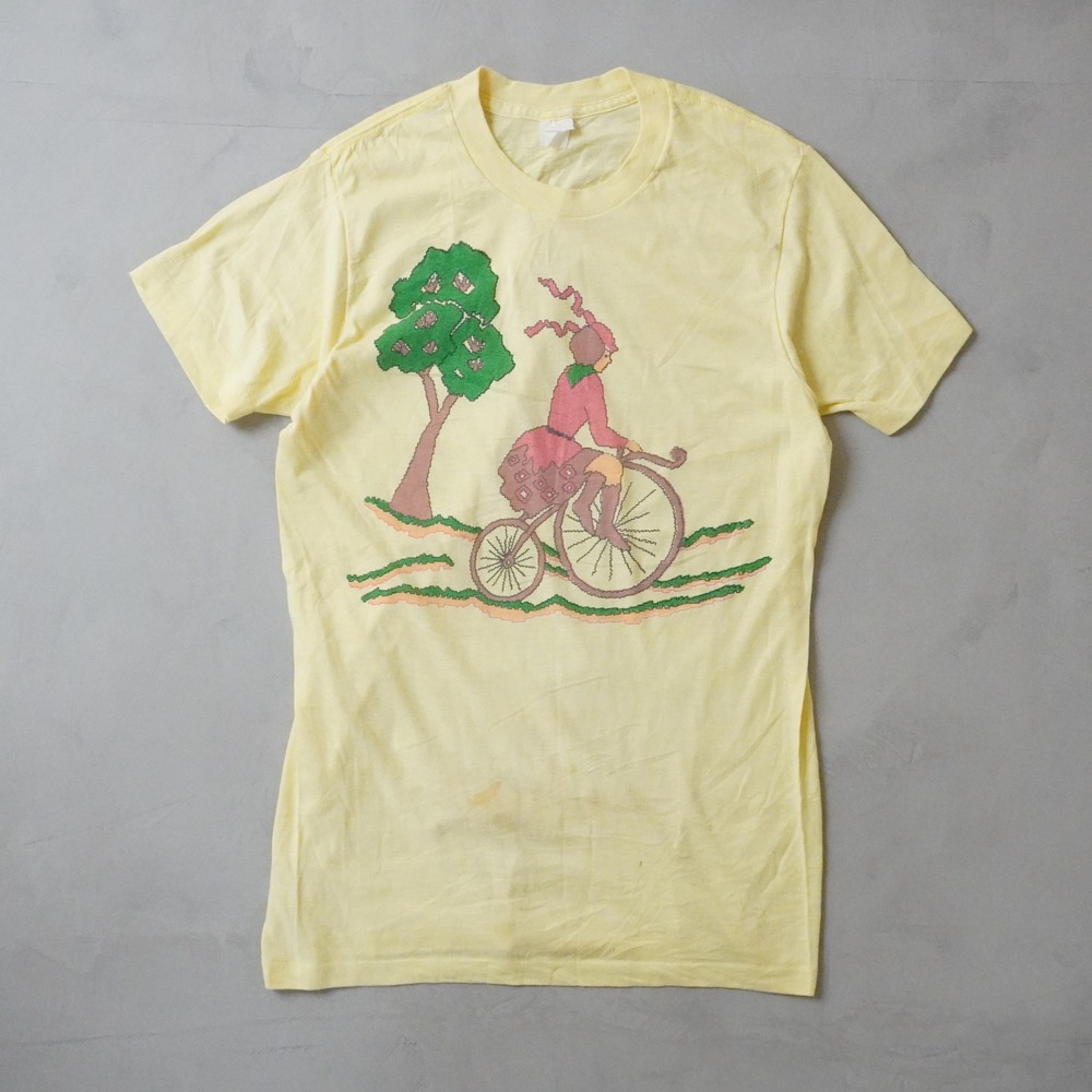 Vintage Graphic T-Shirt Small 70s Yellow Bicycle Victorian Single Stitch